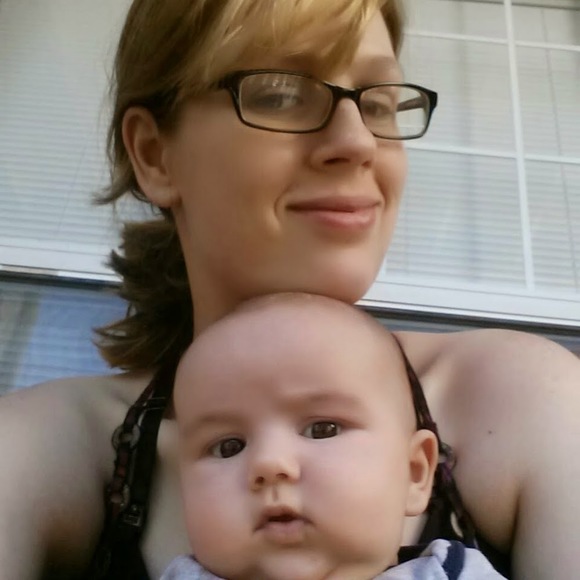 Meet your Posher, Melissa - Picture 1 of 1